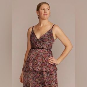 FLORAL PRINT TIERED
RUFFLED DRESS, ROSE,6 David’s Bridal